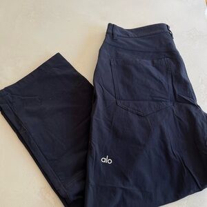 ALO Yoga Men's Navy Tech Pants